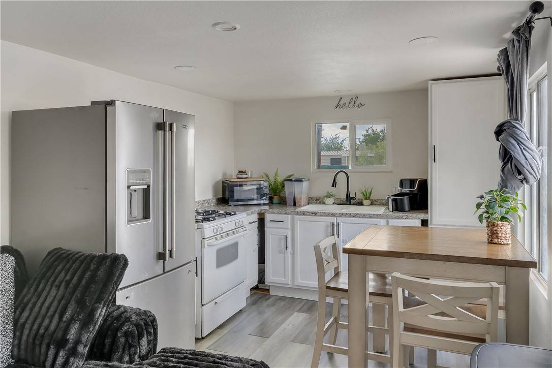 Barstow, CA 92311,1980 E Main St #45