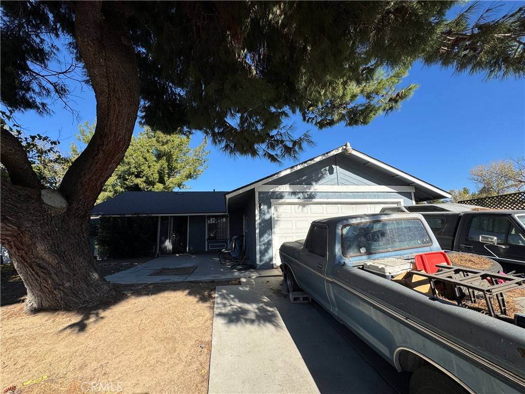 Rialto, CA 92376,446 E Fromer ST
