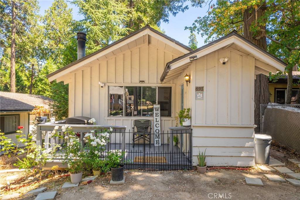 Crestline, CA 92325,693 CA 138