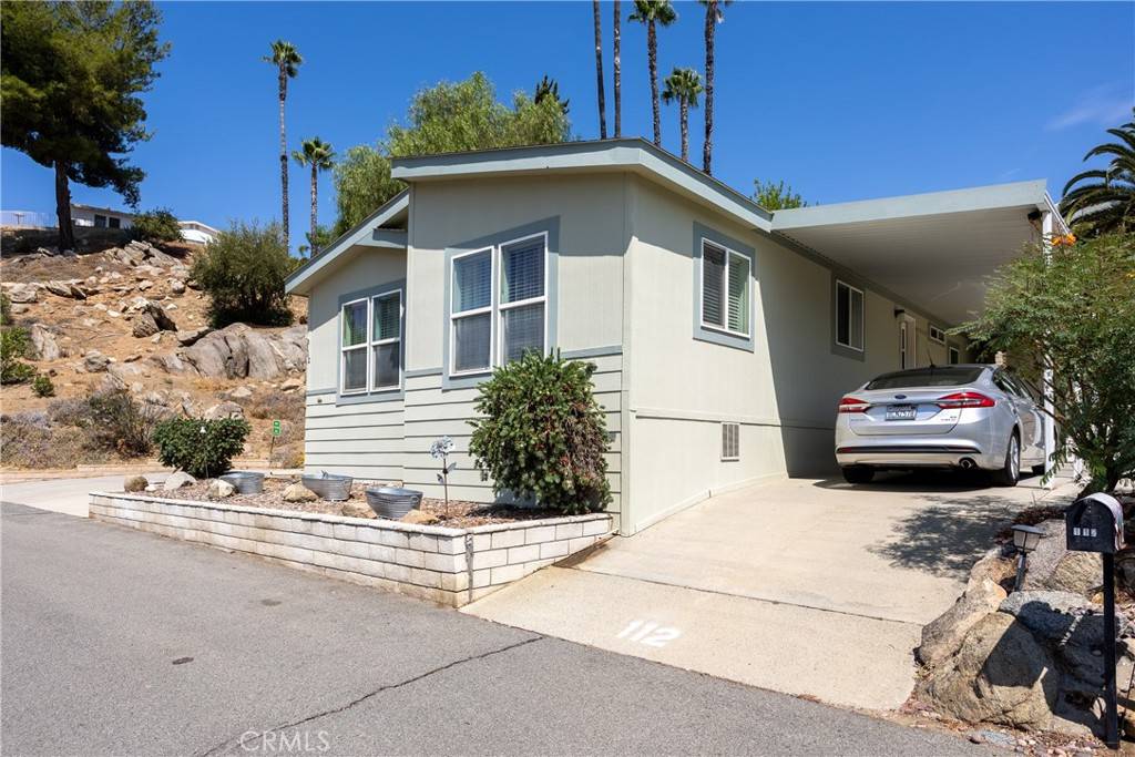 Hemet, CA 92545,32600 OLD HWY 74 SPACE 112