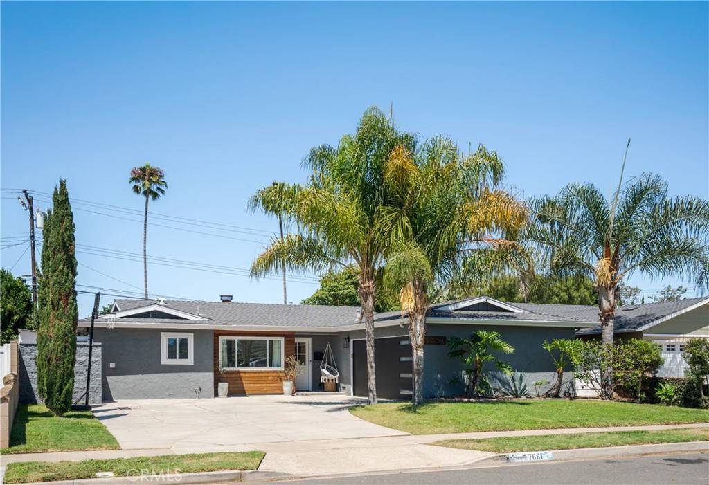 Huntington Beach, CA 92648,7661 Ontario DR