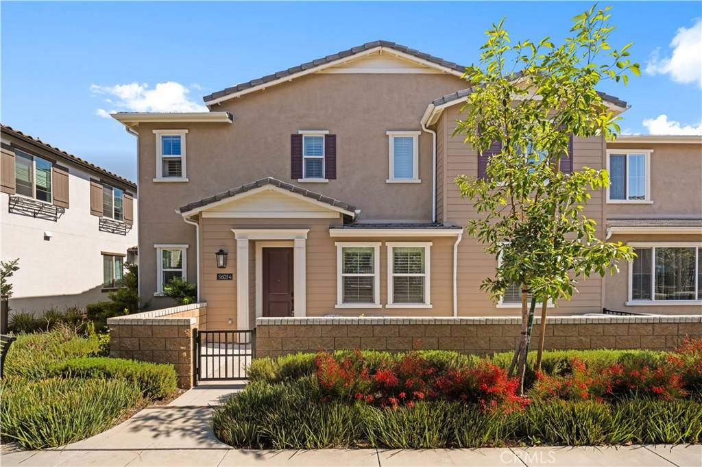 Fontana, CA 92336,5603 Kate WAY #4