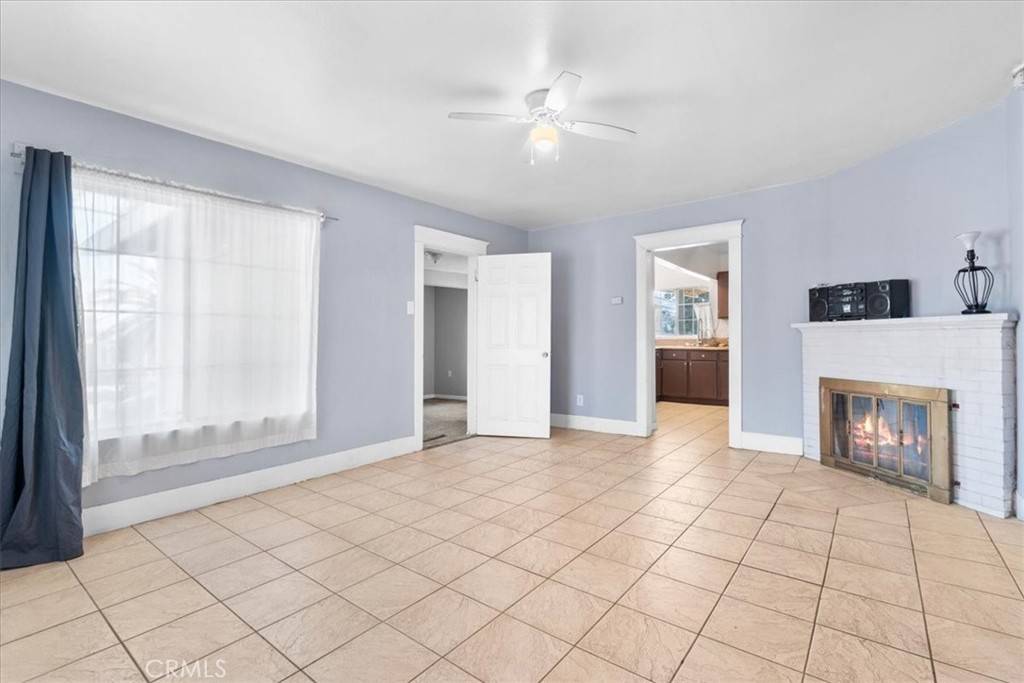 San Bernardino, CA 92410,1105 W Congress ST