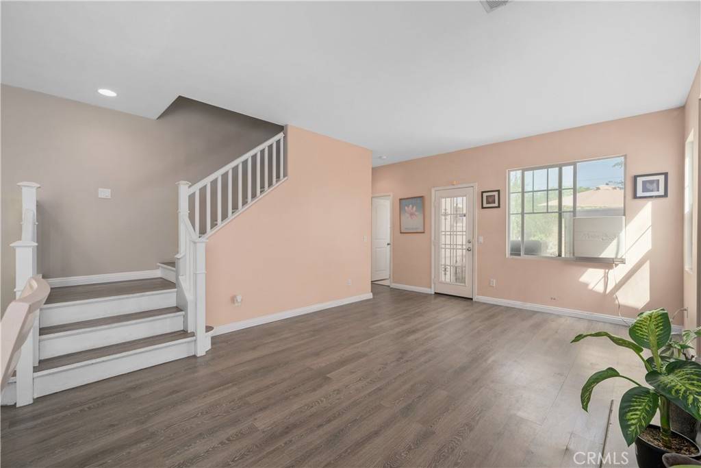 San Bernardino, CA 92410,2618 W Via San Carlos