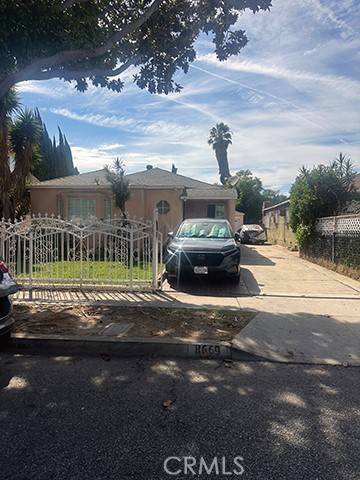 South Gate, CA 90280,8669 Cypress AVE