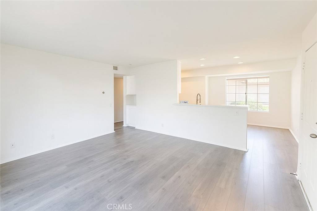 Mentone, CA 92359,1365 Crafton AVE #1113