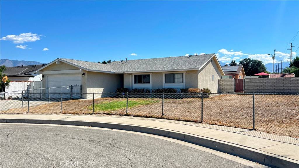 Redlands, CA 92374,1602 Heron CT