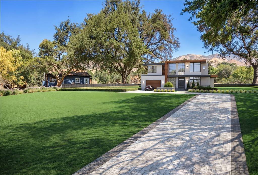 Altadena, CA 91001,3430 Chaney TRL