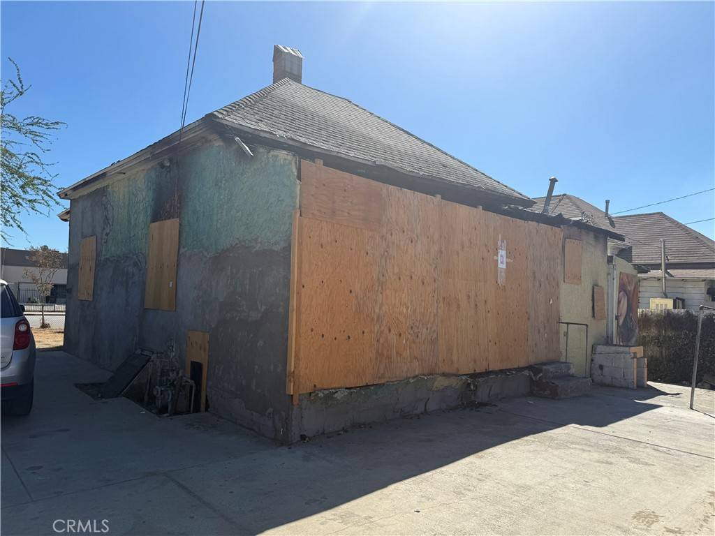 Pomona, CA 91767,267 E Monterey AVE