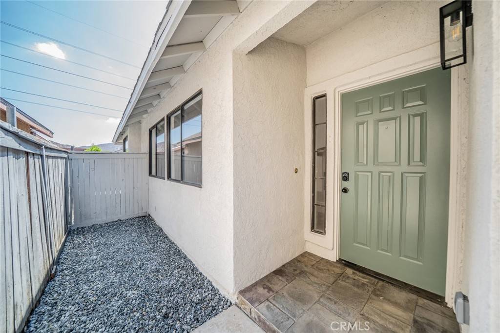 Fontana, CA 92337,14549 Southwood DR