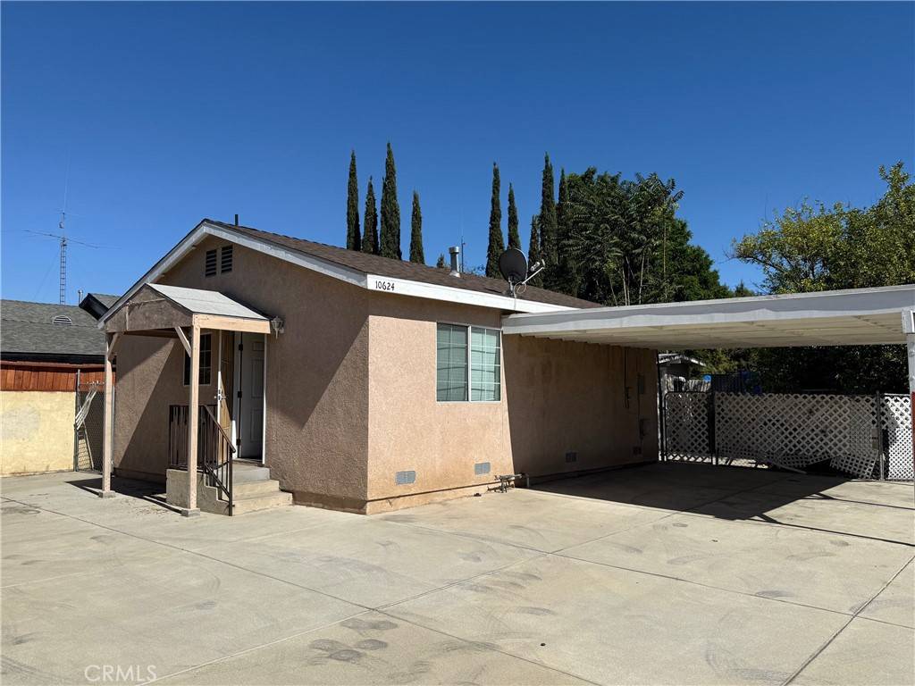 Pacoima, CA 91331,10626 Amboy