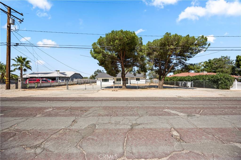 Hesperia, CA 92345,14804 Live Oak