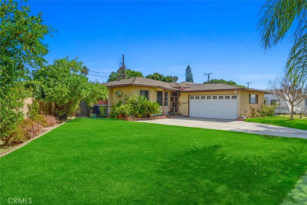 Whittier, CA 90606,8024 Vicki DR