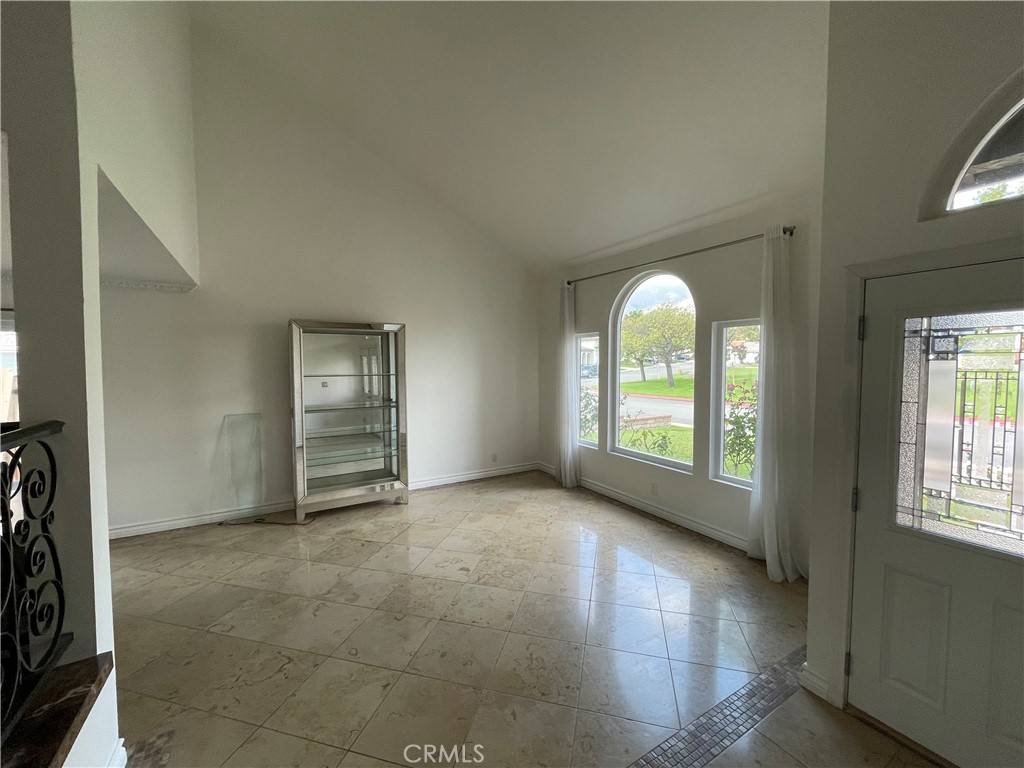 Upland, CA 91784,1330 Fuchsia