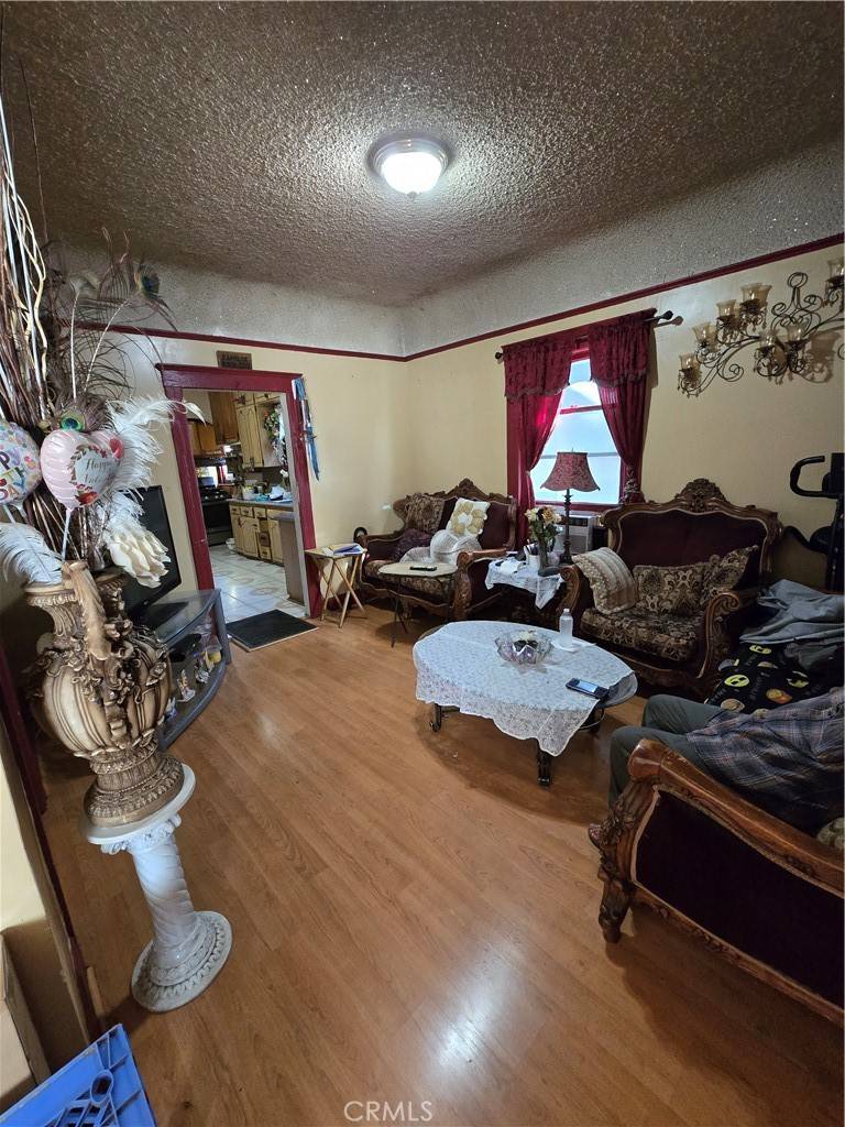 Lincoln Heights, CA 90031,2222 Gates