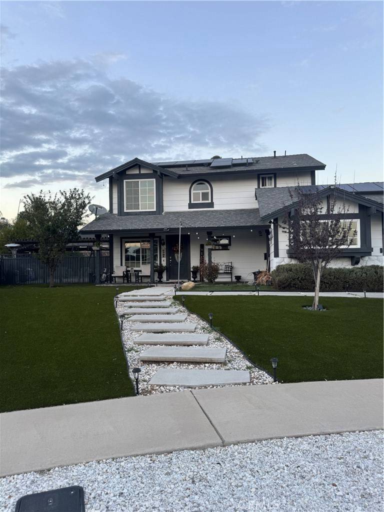 Fontana, CA 92336,7620 Catawba CT