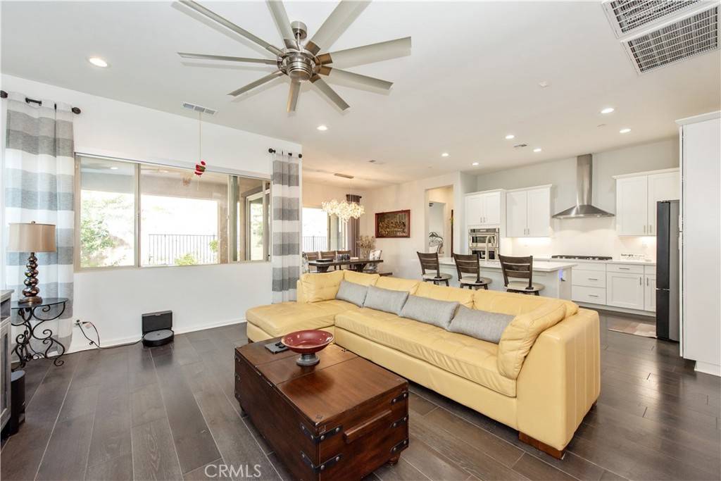 Corona, CA 92883,11828 Wandering WAY