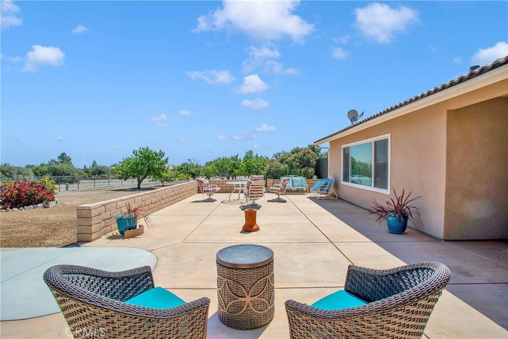 Phelan, CA 92371,9275 Rattlesnake Rd.