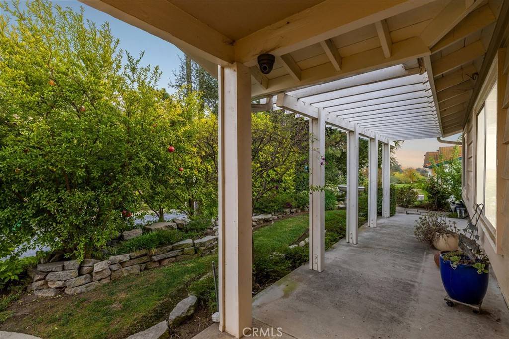 La Verne, CA 91750,251 Summit RD