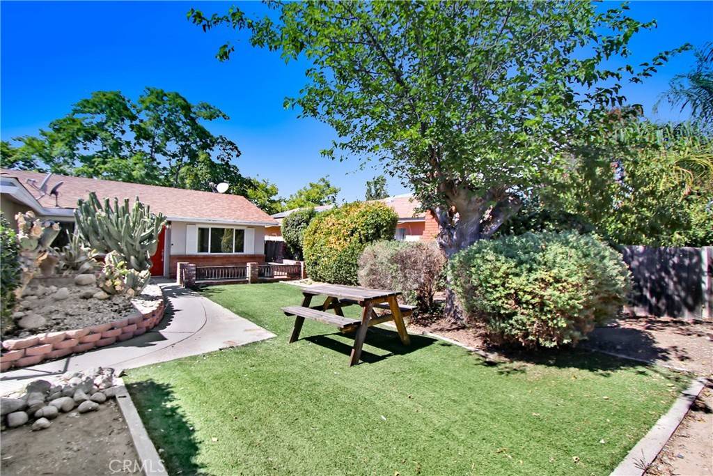 Hemet, CA 92543,605 605 S Franklin