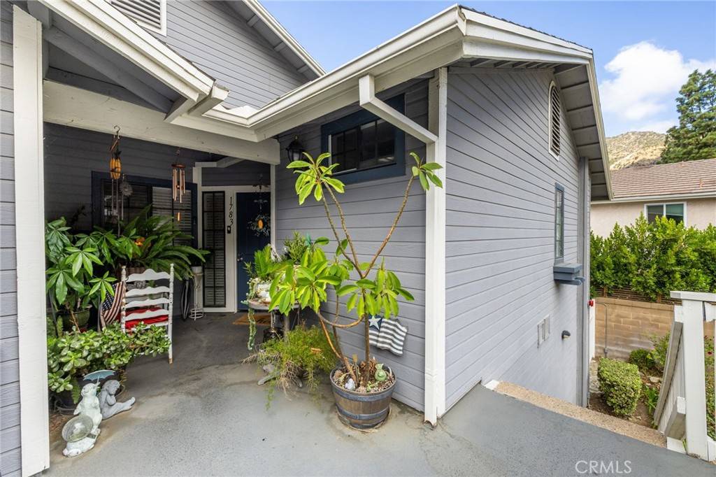 Azusa, CA 91702,1783 Shady Oaks CT
