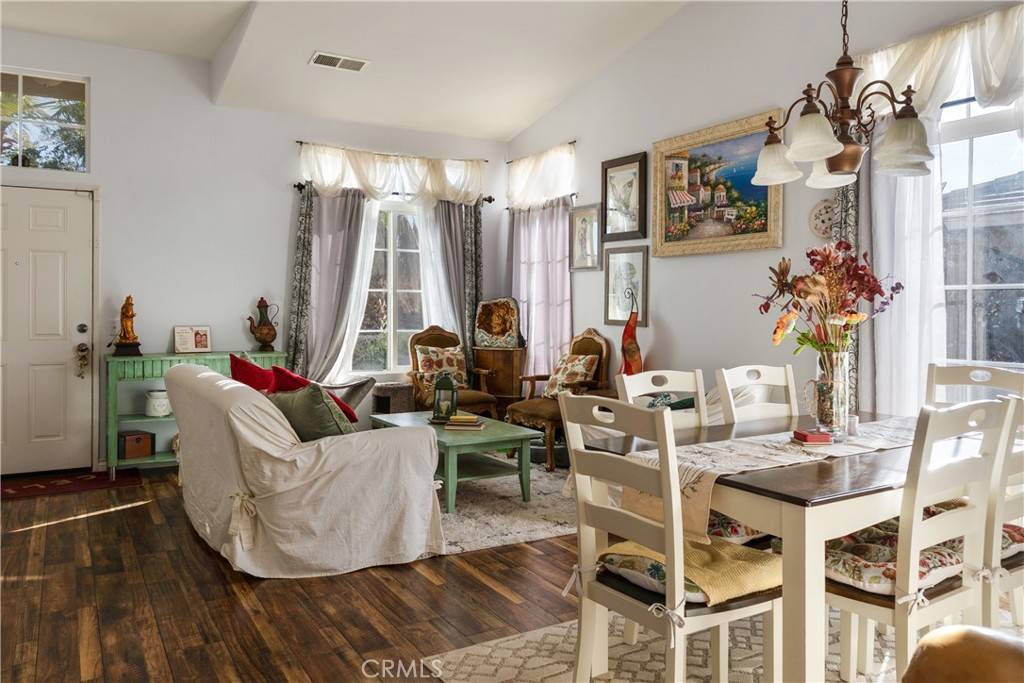 Adelanto, CA 92301,10254 Kemper
