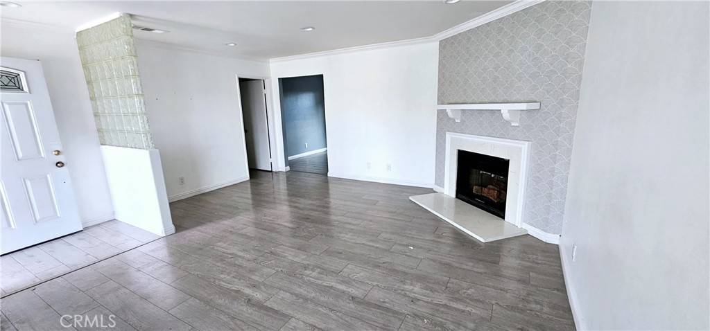 Rosemead, CA 91770,8815 Jenny WAY