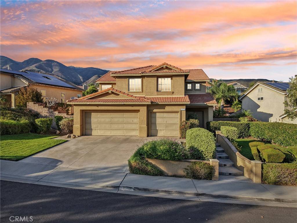 Fontana, CA 92336,14696 Alberta LN