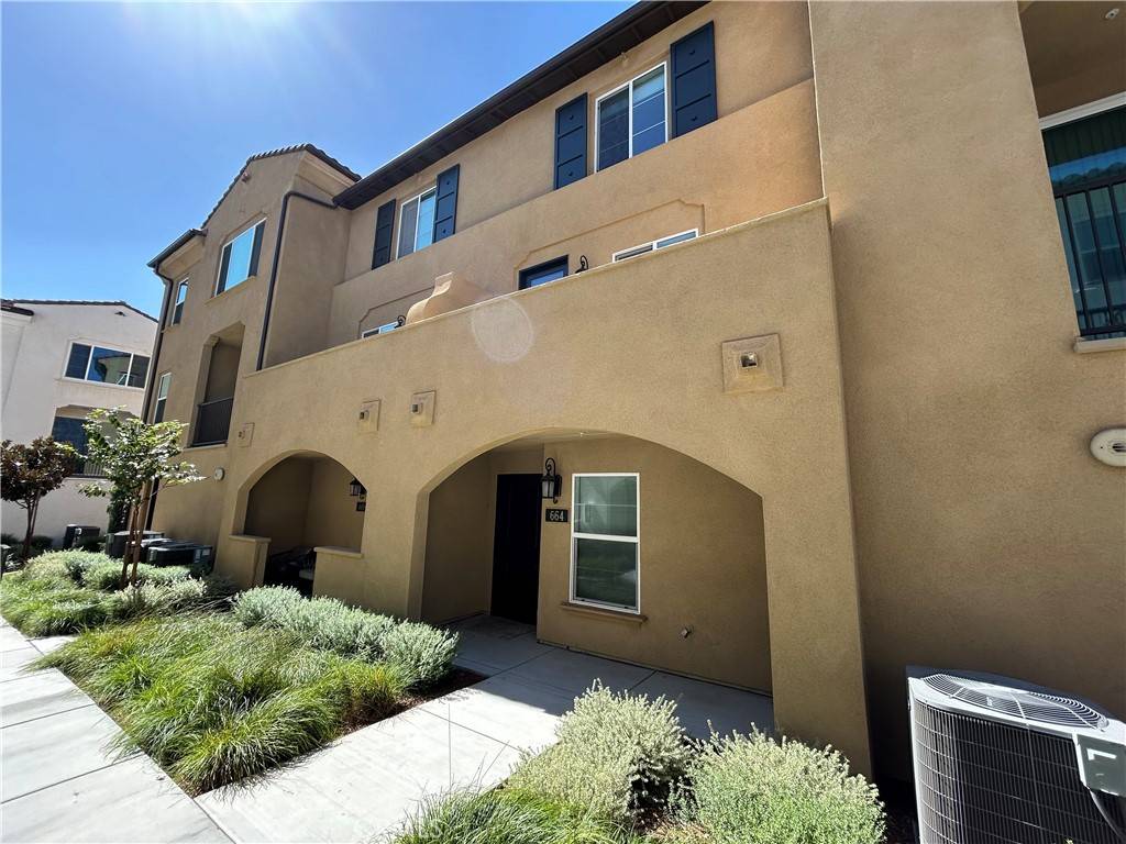 La Puente, CA 91744,664 Panorama LN