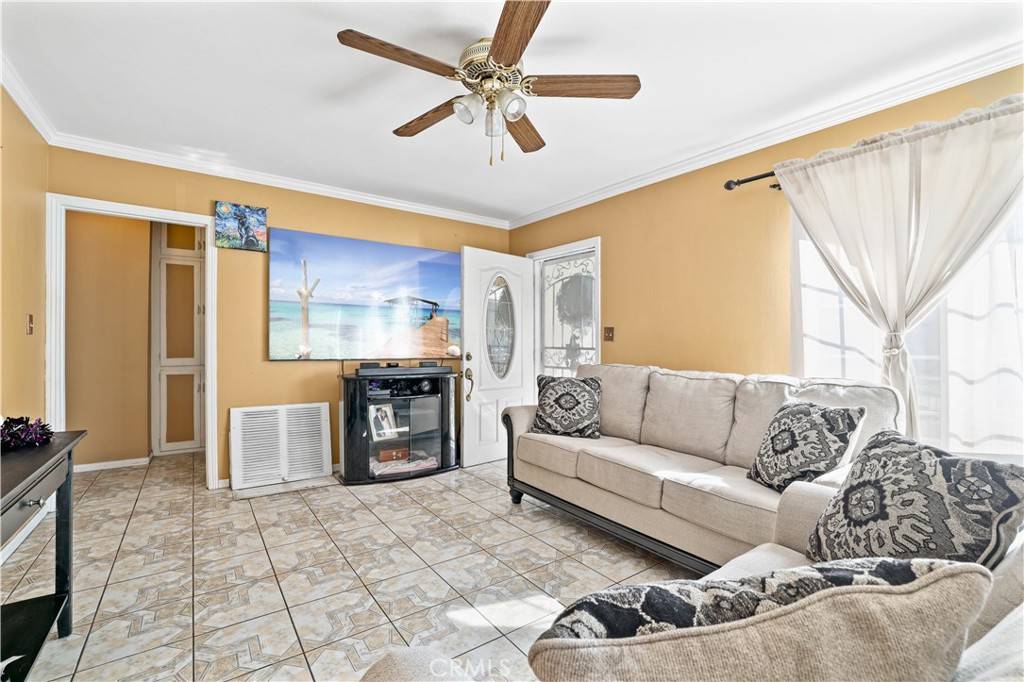 Baldwin Park, CA 91706,765 Frazier ST