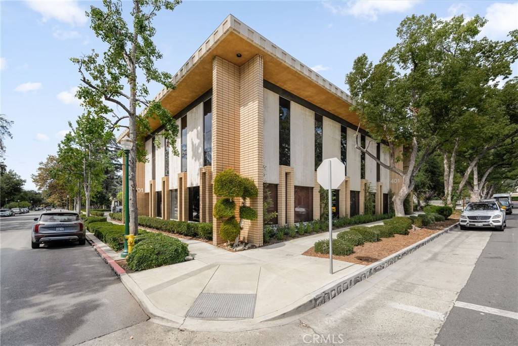 Claremont, CA 91711,201 W Fourth Street
