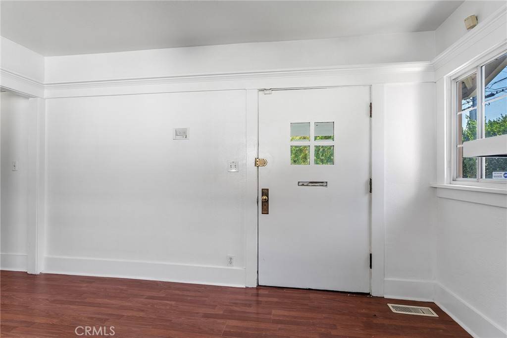 Los Angeles, CA 90042,1800 N Avenue 55