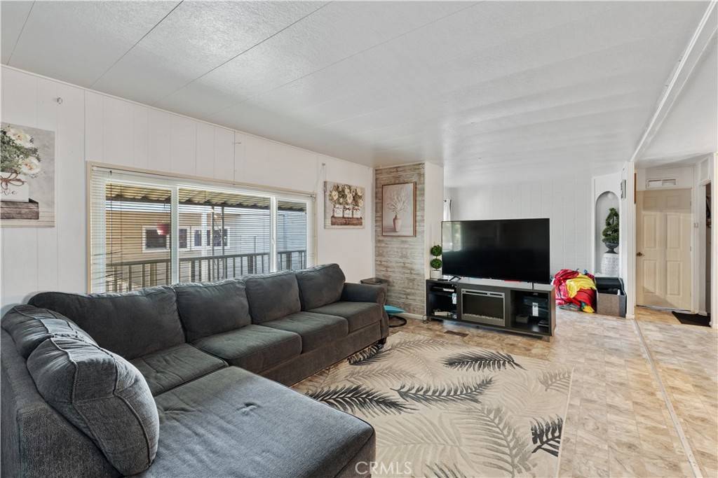 Barstow, CA 92311,1000 Windy pass #146