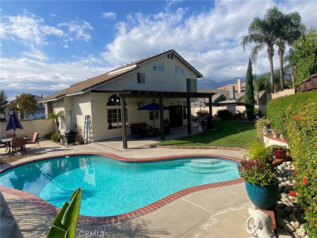 Fontana, CA 92336,7245 Bodega