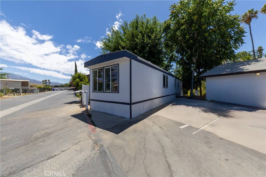 Yucaipa, CA 92399,33848 Avenue G #20