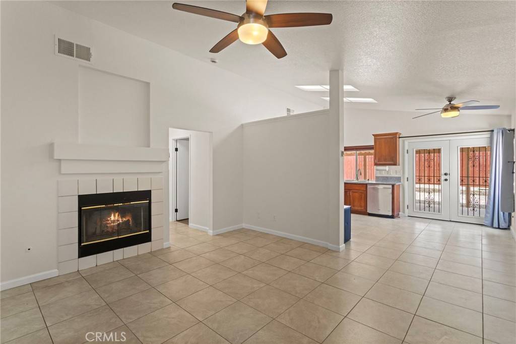 Victorville, CA 92392,13628 Monterey