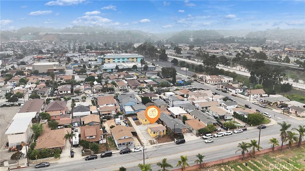 East Los Angeles, CA 90022,4339 E 1st