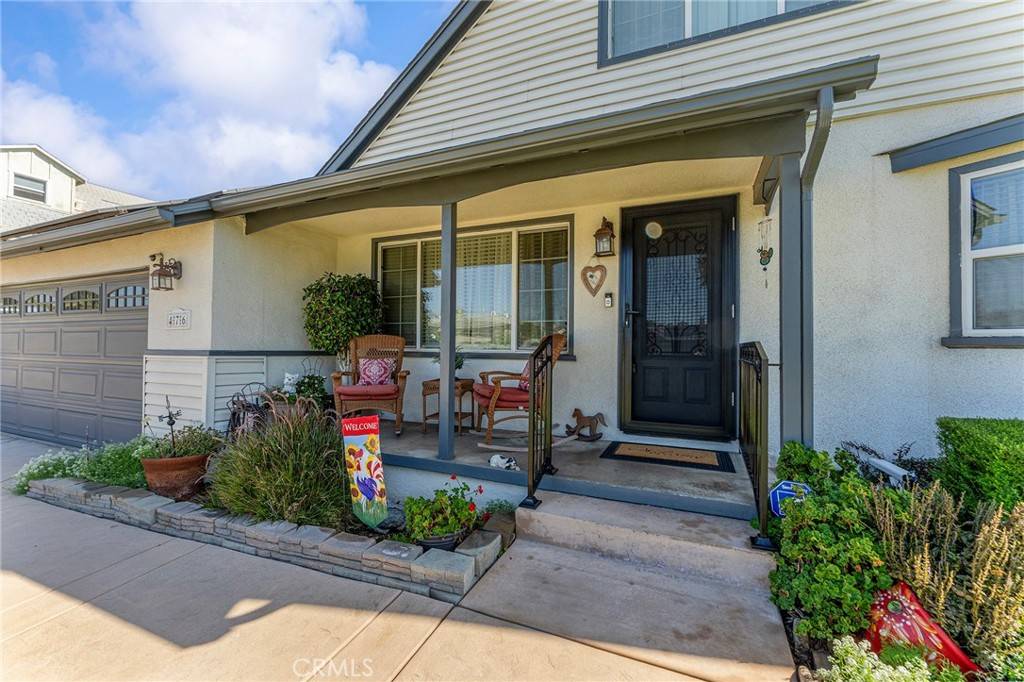 Covina, CA 91724,476 N Reeder