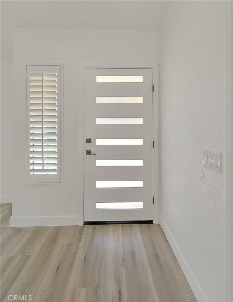 Moreno Valley, CA 92557,24472 Old Country