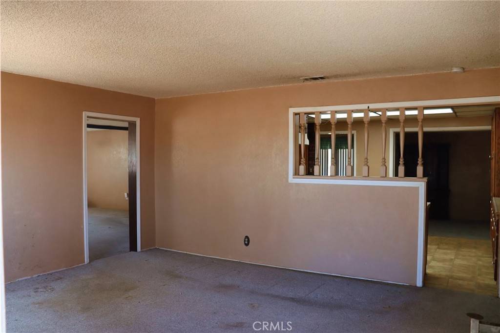 Apple Valley, CA 92308,9632 Juniper ST