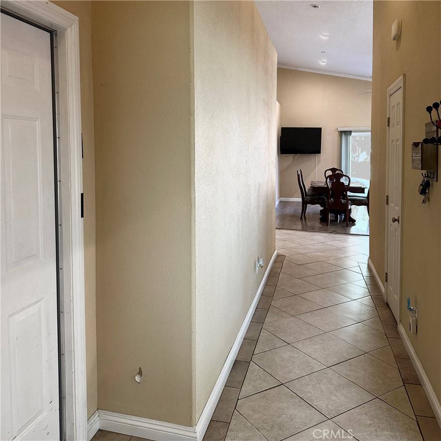 Victorville, CA 92395,16312 Molino