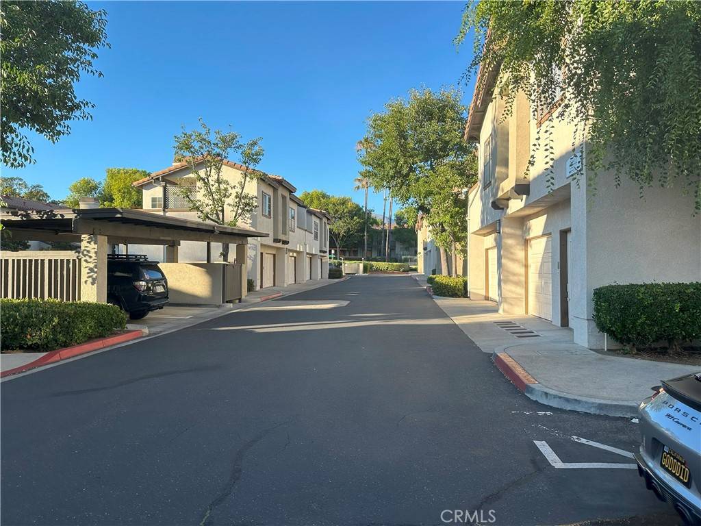 Rancho Santa Margarita, CA 92688,34 Via Alivio
