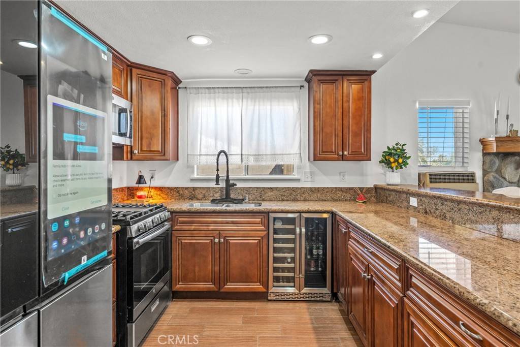 Hesperia, CA 92345,10643 Arroyo