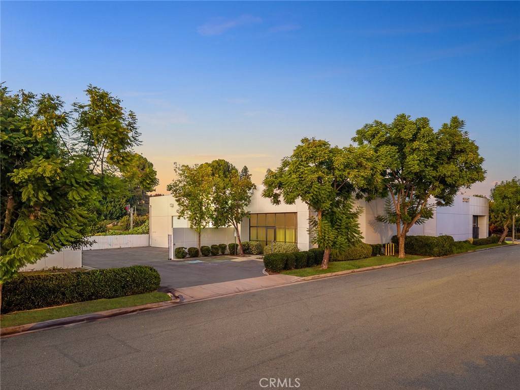 Walnut, CA 91789,21117 Commerce Point