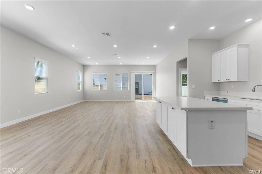 Beaumont, CA 92223,1341 E 8th