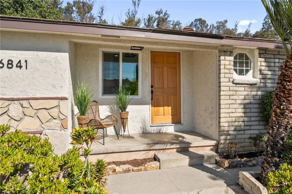 La Puente, CA 91744,16841 Main ST