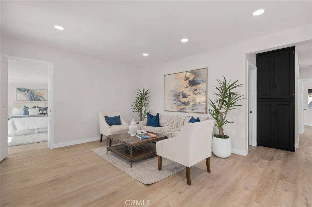 La Puente, CA 91744,16841 Main ST