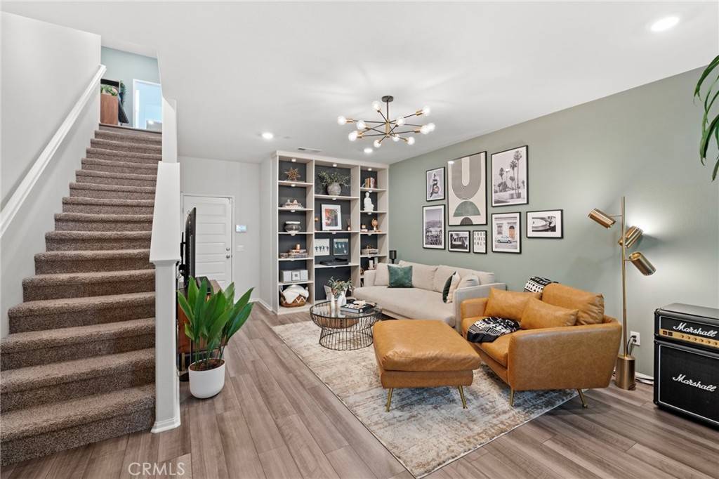 West Covina, CA 91790,1752 Cayton Loop