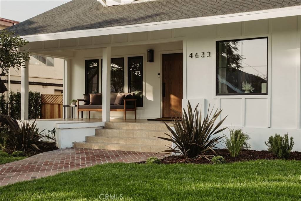 Los Feliz, CA 90027,4633 Russell