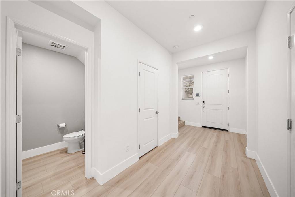 Chino, CA 91710,5313 Mariner